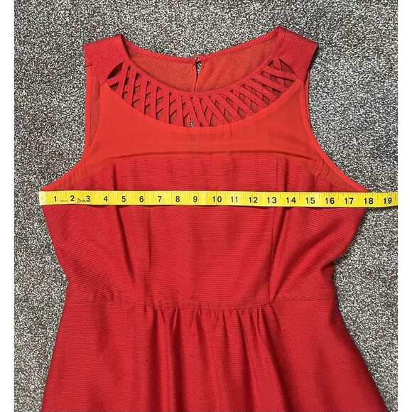 Anthropologie Maeve Lattice Neck Dress Red Size 10 Petite Fit Flare Zipper - Picture 5 of 14